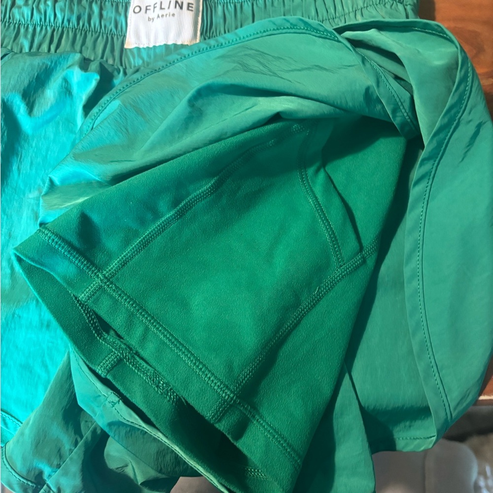 OFFLINE by Aerie Women's Athletic Shorts - Green